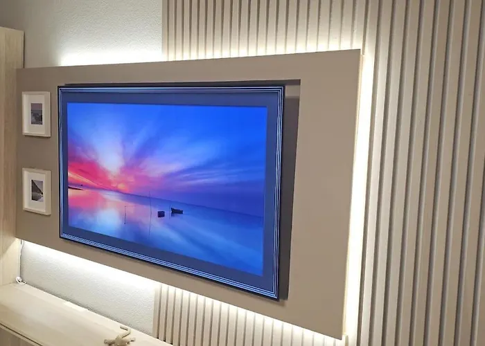 Διαμέρισμα Symphony Sunrise, With Stunning Sea Views And Short Walk To The By Namaste Elite Τορρεμολίνος