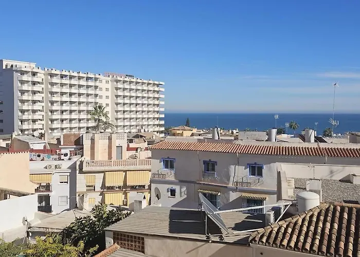 Appartement Symphony Sunrise, With Stunning Sea Views And Short Walk To The By Namaste Elite *