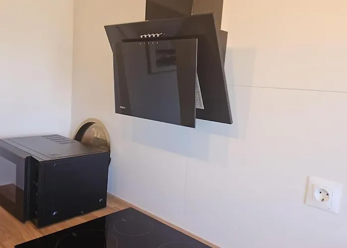 Symphony Sunrise, With Stunning Sea Views And Short Walk To The By Namaste Elite * Torremolinos