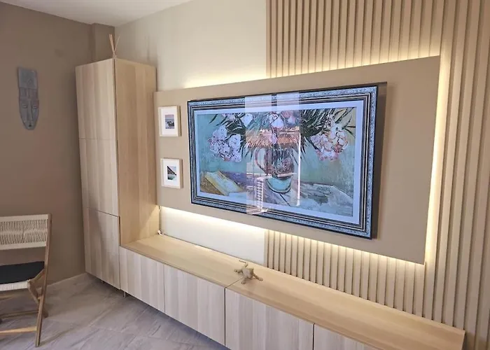 Appartement Symphony Sunrise, With Stunning Sea Views And Short Walk To The By Namaste Elite Torremolinos