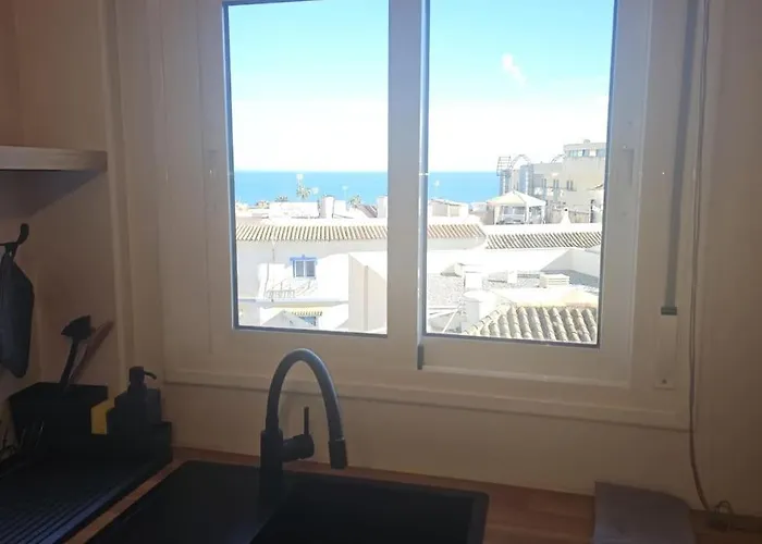 Symphony Sunrise, With Stunning Sea Views And Short Walk To The By Namaste Elite Τορρεμολίνος