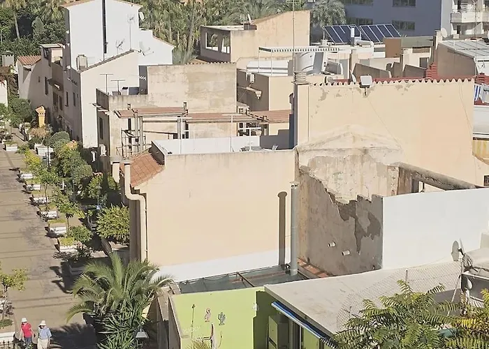 Apartment Symphony Sunrise, With Stunning Sea Views And Short Walk To The By Namaste Elite Torremolinos