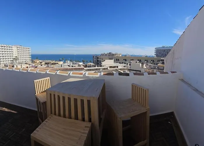 Apartment Symphony Sunrise, With Stunning Sea Views And Short Walk To The By Namaste Elite