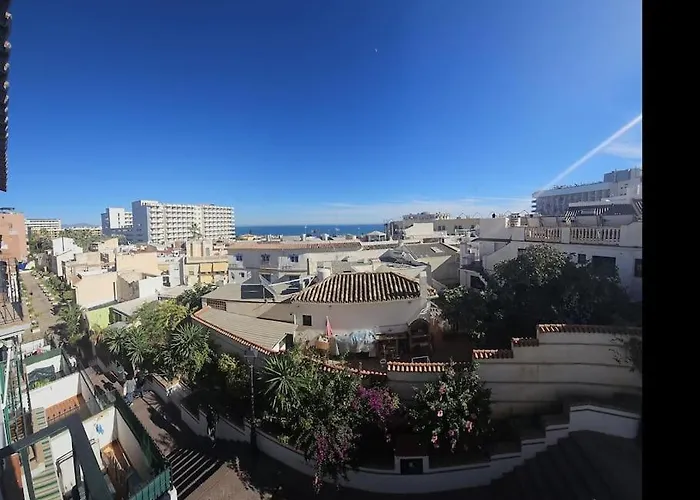 Διαμέρισμα Symphony Sunrise, With Stunning Sea Views And Short Walk To The By Namaste Elite Τορρεμολίνος